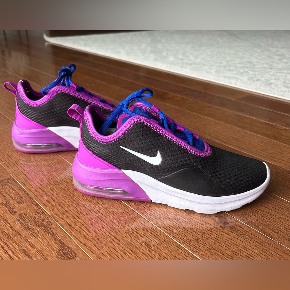 Nike Air Max Motion 2